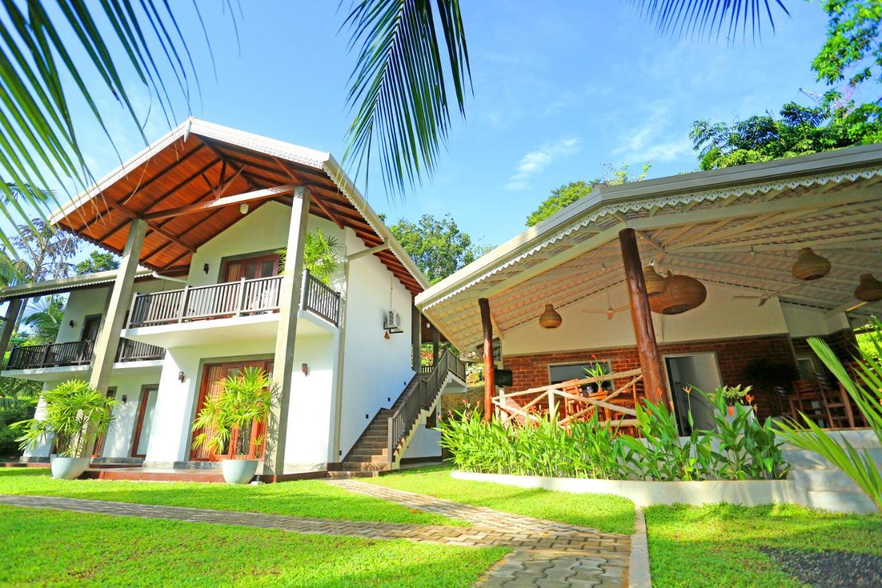 Villa Peacock Walahanduwa Ngoại thất bức ảnh