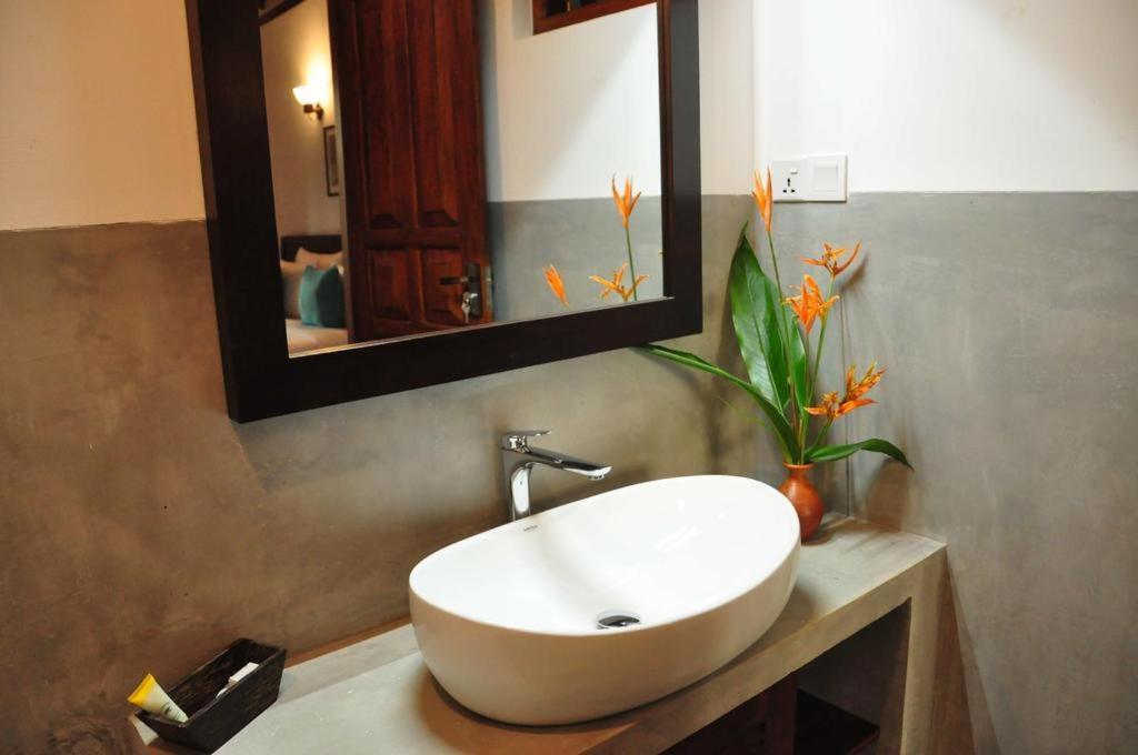 Villa Peacock Walahanduwa Ngoại thất bức ảnh